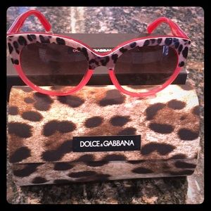 💯 Authentic Dolce $ Gabbana sunglasses